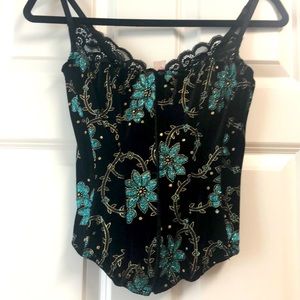 Corset or bustier with matching G-string